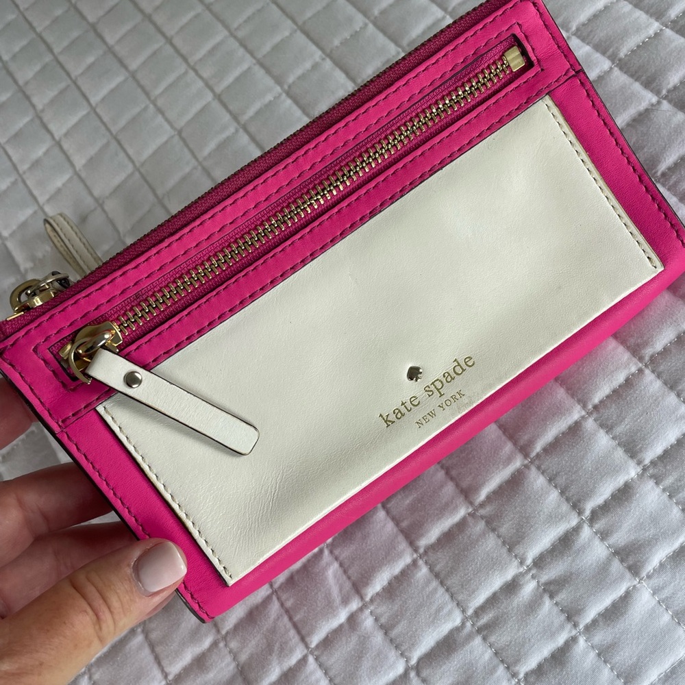 Kate Spade pink and white wallet/ wristlet